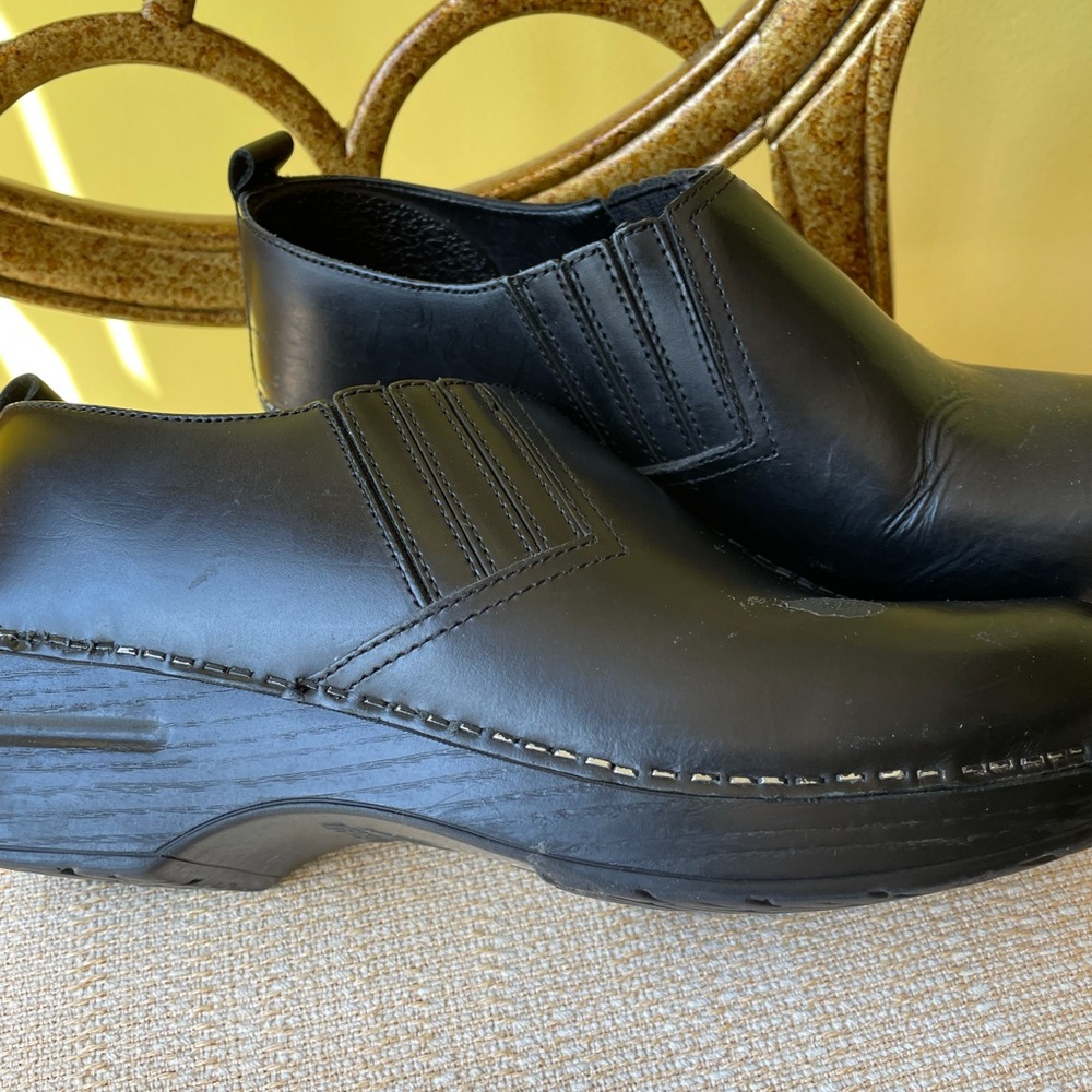 Dansko Professional XP Clogs - Picture 5 of 9